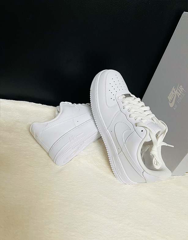 Nike Air Force 1 Low ‘07 “Triple White” CW2288-111