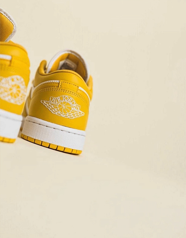 Nike Air Jordan 1 Low GS “Pollen” 553560-171