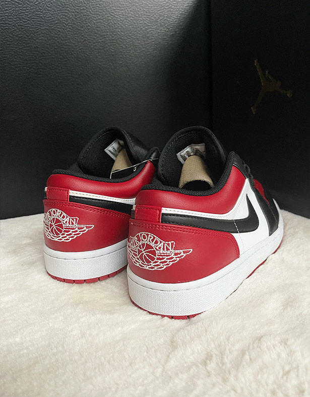 Nike Air Jordan 1 Low “Bred Toe” 553558-612