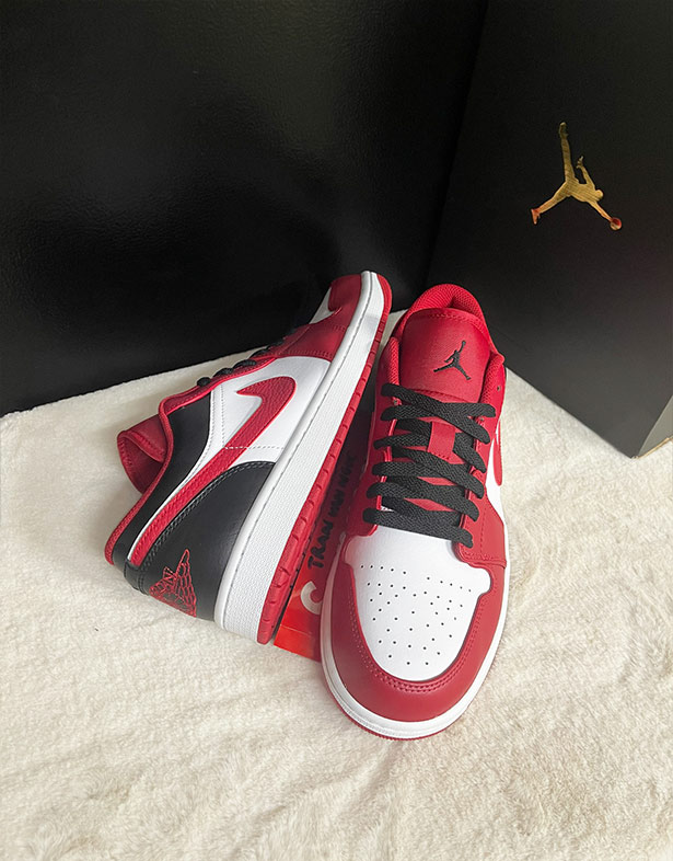 Nike Air Jordan 1 Low “Reverse Black Toe” 553558-163