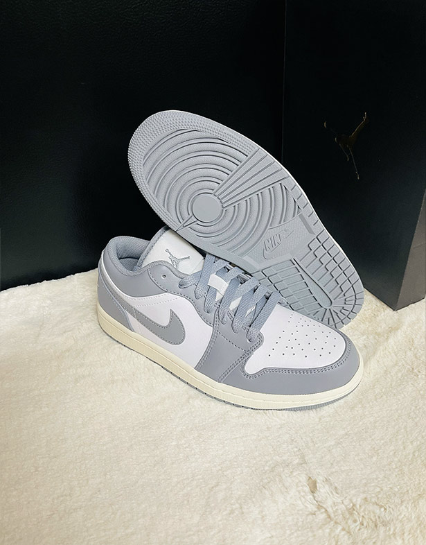 Nike Air Jordan 1 Low “Vintage Grey” 553558-053