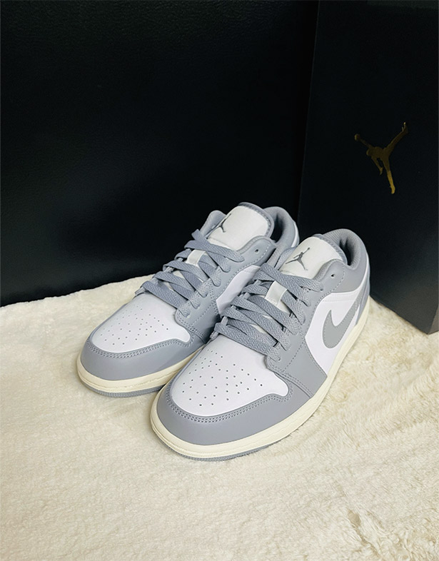 Nike Air Jordan 1 Low “Vintage Grey” 553558-053