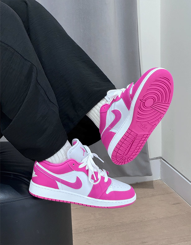 Nike Air Jordan 1 Low GS “Fire Pink” FV8486-600