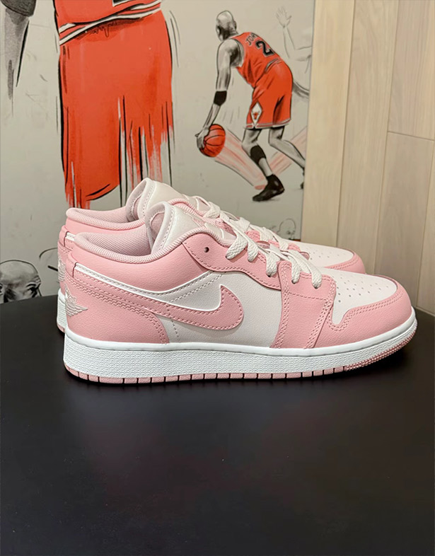 Giày Nike Air Jordan 1 Low Gs “Pearl Pink” 553560-614