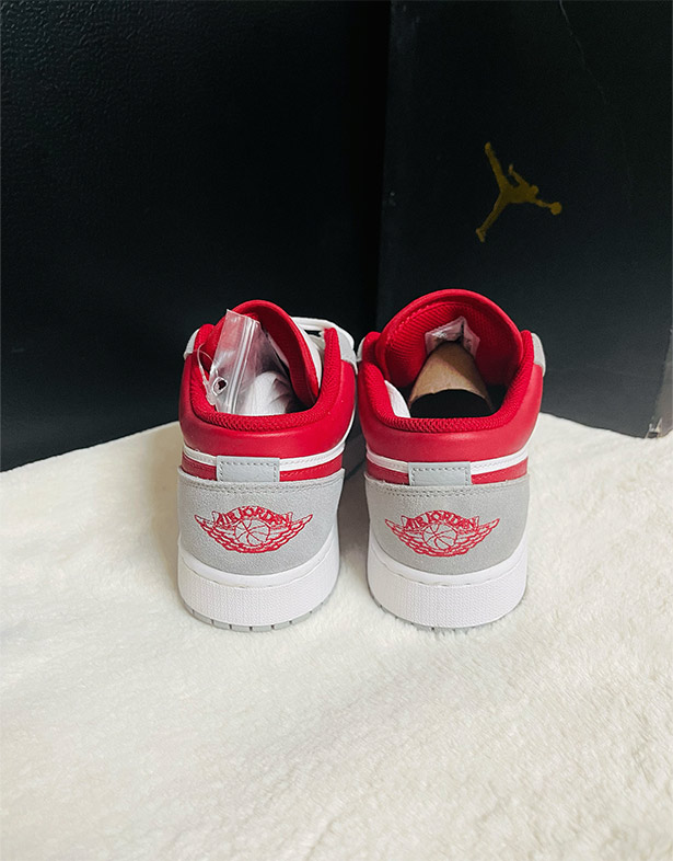 Nike Air Jordan 1 Low SE GS “Grey Red” DM0589-016