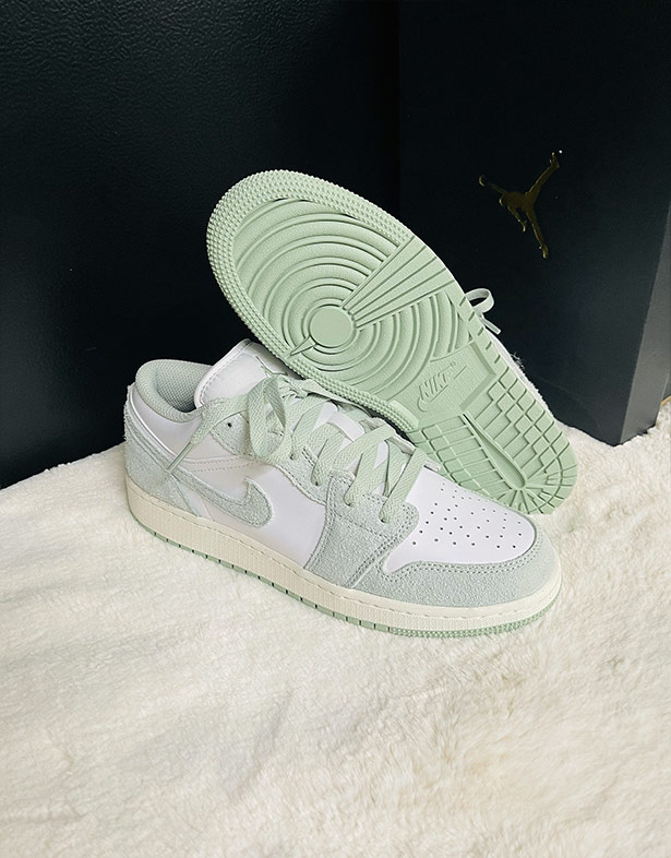 Nike Air Jordan 1 Low SE GS “Seafoam” FN9137-131