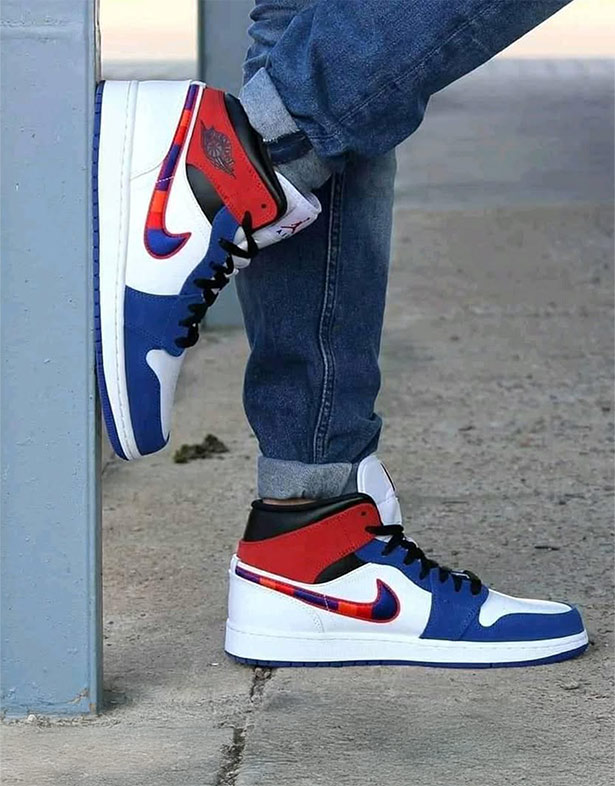 Nike Air Jordan 1 Mid “Multicolored Swoosh” 852542-146