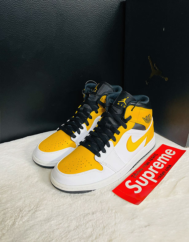 Nike Air Jordan 1 Mid “University Gold” 554724-170