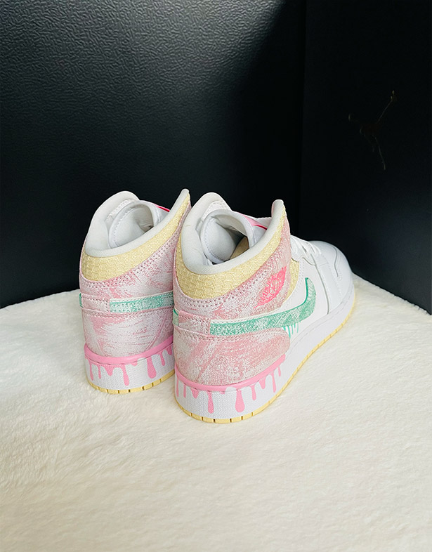 Nike Air Jordan 1 Mid SE Gs “Ice Cream” DD1666-100