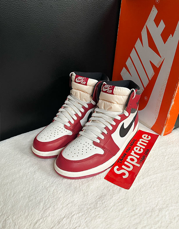 Nike Air Jordan 1 Retro High OG “Chicago Lost & Found” DZ5485-612