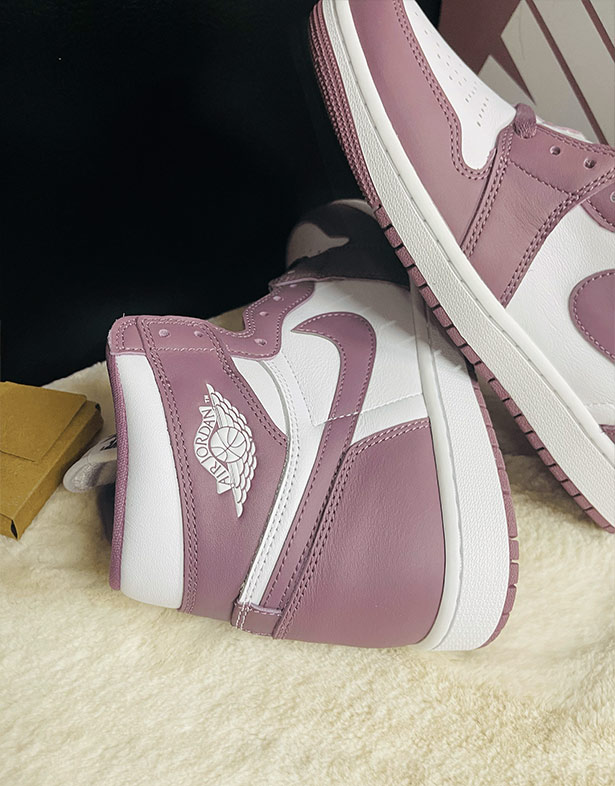 Nike Air Jordan 1 Retro High OG “Mauve” DZ5485-105