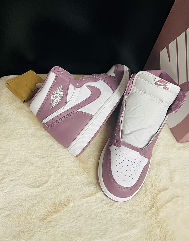 Nike Air Jordan 1 Retro High OG “Mauve” DZ5485-105