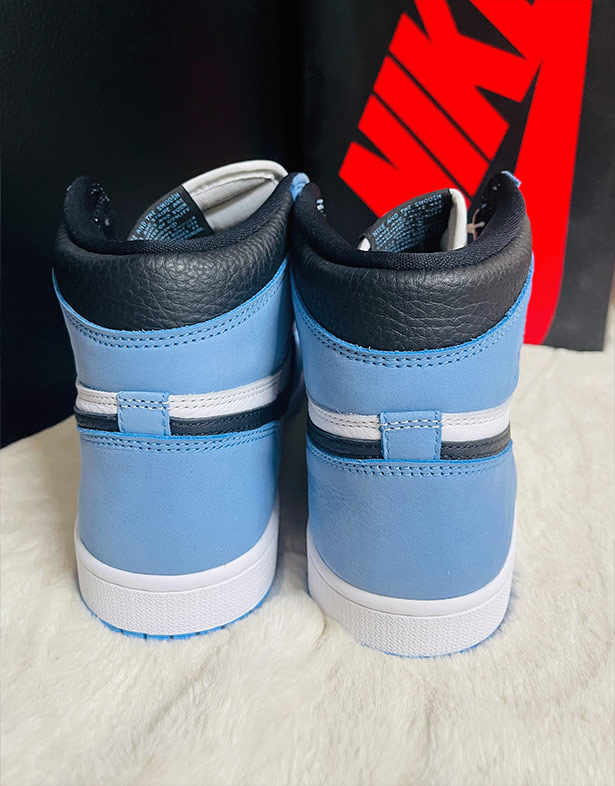 Nike Air Jordan 1 Retro High OG “University Blue 2021” 555088-134