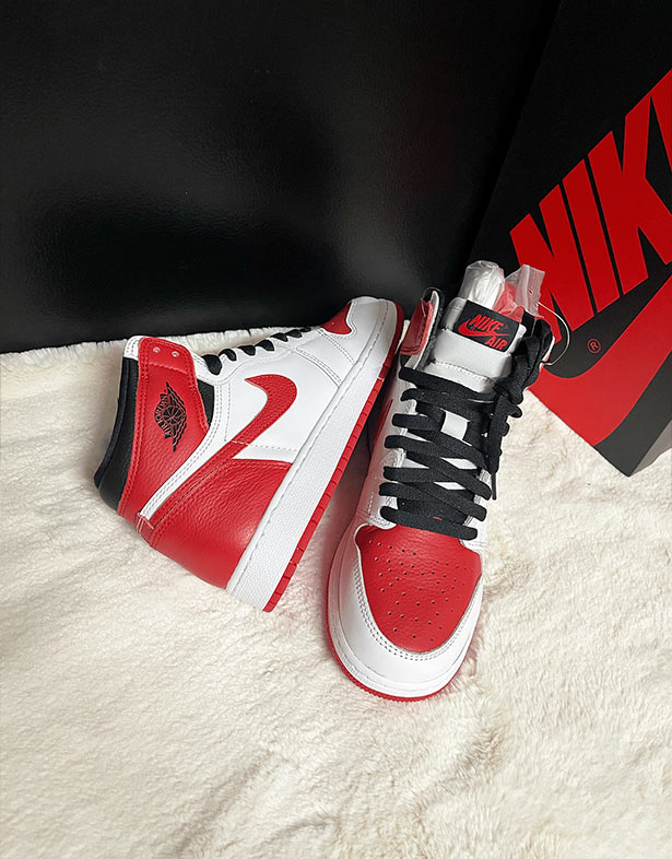 Nike Air Jordan 1 Retro High OG GS “Heritage” 575441-161