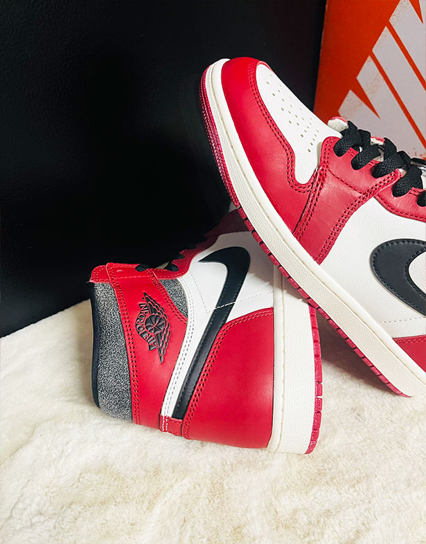 Nike Air Jordan 1 Retro High OG Gs “Chicago Lost & Found” FD1437-612