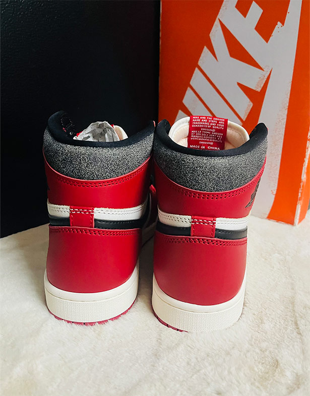 Nike Air Jordan 1 Retro High OG Gs “Chicago Lost & Found” FD1437-612
