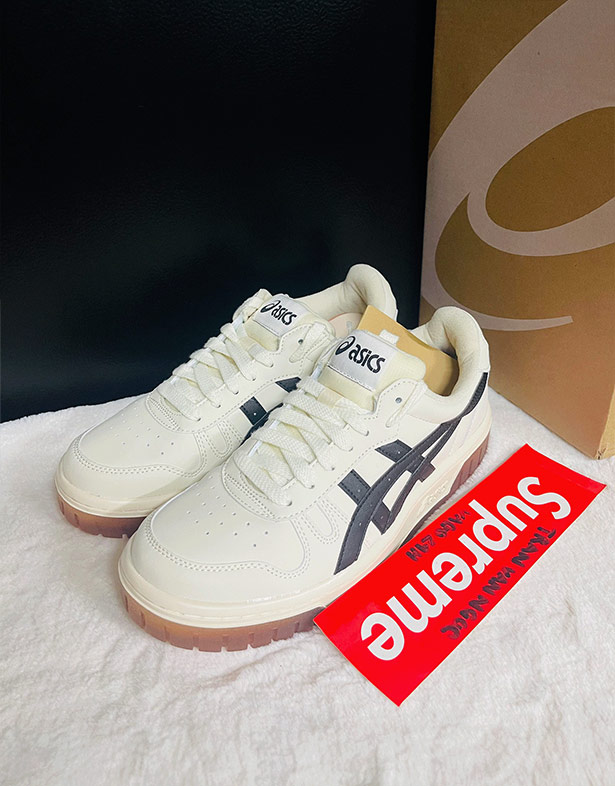 Asics Court MZ “Cream Black Gum” 1203A127-750