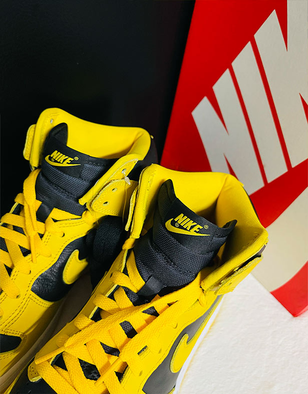 Nike Dunk High SP “Varsity Maize” CZ8149-002