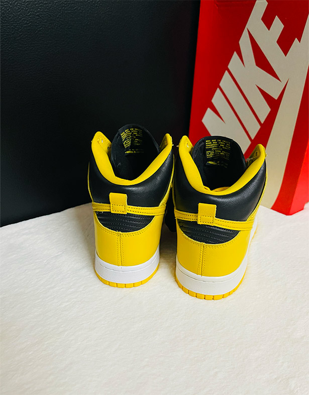 Nike Dunk High SP “Varsity Maize” CZ8149-002