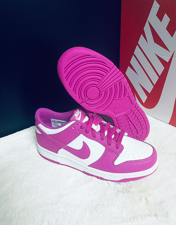 Nike Dunk Low GS “Active Fuchsia” FJ0704-100