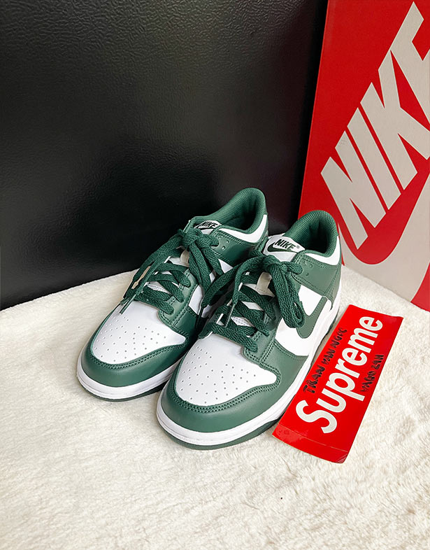 Nike Dunk Low Gs “Michigan State” CW1590-102