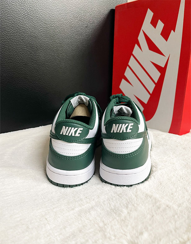 Nike Dunk Low Gs “Michigan State” CW1590-102