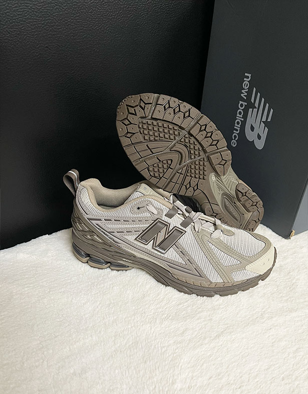 New Balance 1906R “Mocha” M1906RHD