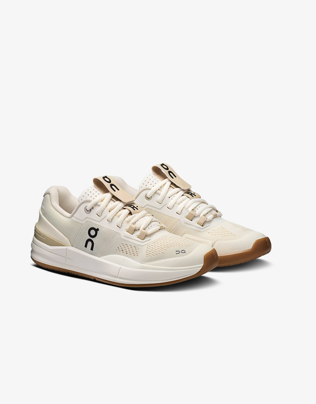 On Wmns The Roger Pro “Ivory” 3WD10293334