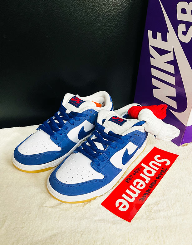 Nike SB Dunk Low Premium “Deep Royal Blue” DO9395-400