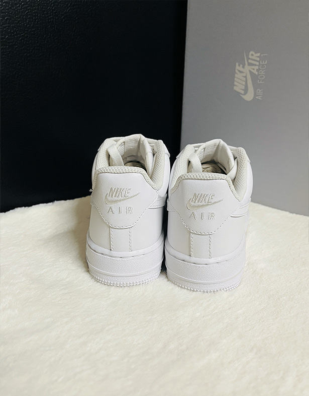 Nike Air Force 1 Low ‘07 “Triple White” (w) DD8959-100