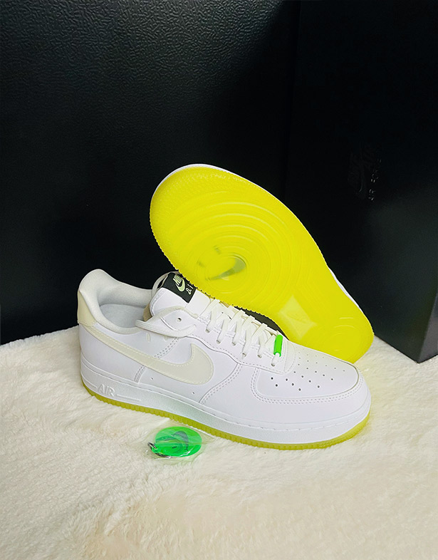 Nike Air Force 1 07 LX “Have A Nike Day” (w) CT3228-100