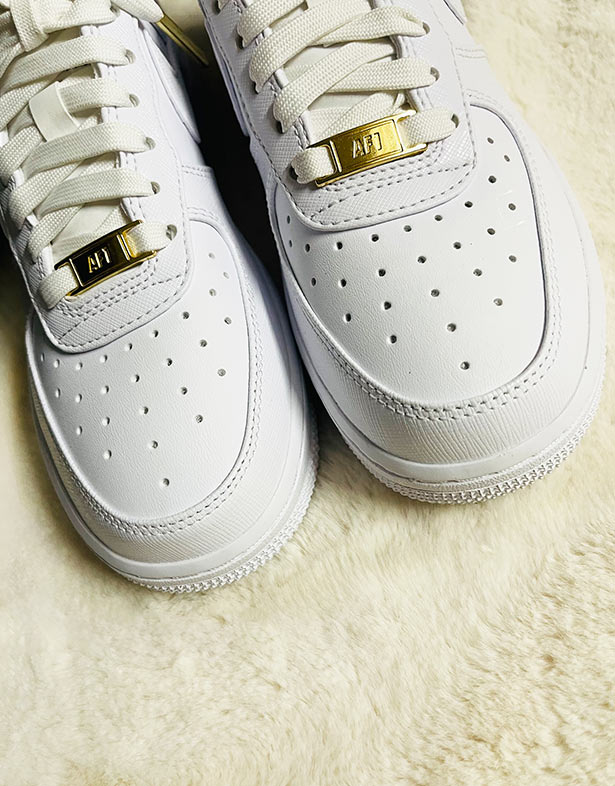 Nike Air Force 1 Low ‘07 SE “Metallic Gold” (w) DV7584-100