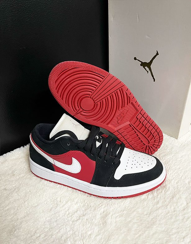 Nike Air Jordan 1 Low “Gym Red Black” (w) DC0774-016