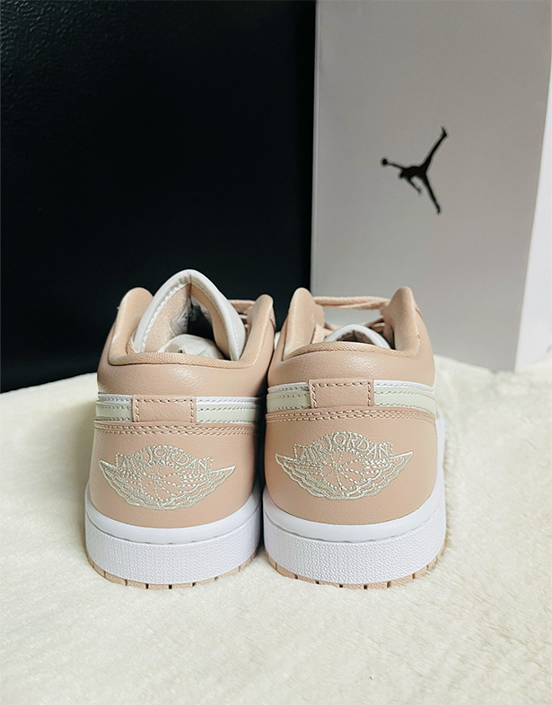 Nike Air Jordan 1 Low “Particle Beige” (w) DC0774-120