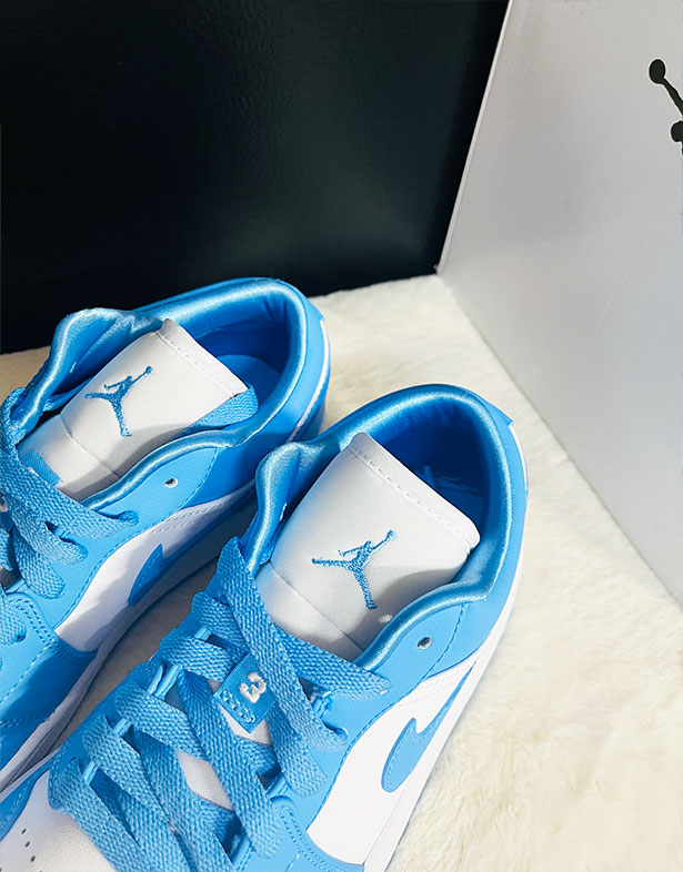 Nike Air Jordan 1 Low “White UNC” (w) AO9944-441