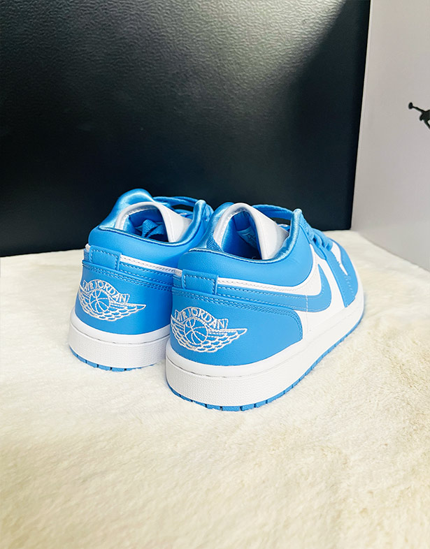 Nike Air Jordan 1 Low “White UNC” (w) AO9944-441