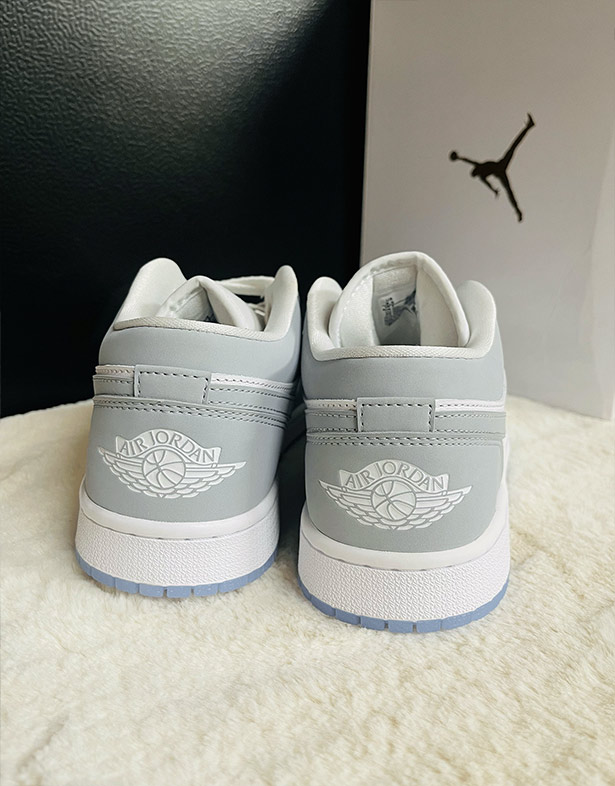 Nike Air Jordan 1 Low “White Wolf Grey” (w) DC0774-105