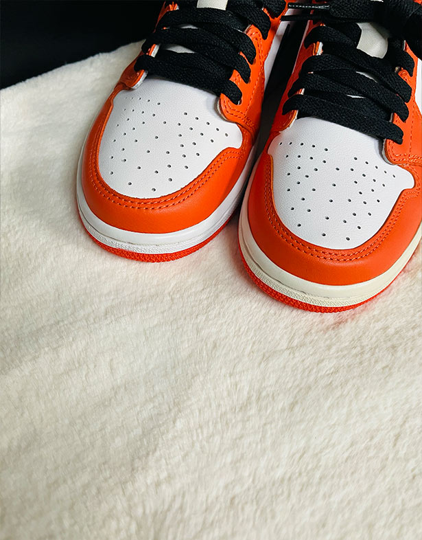 Nike Air Jordan 1 Low OG “Starfish” (w) CZ0775-801