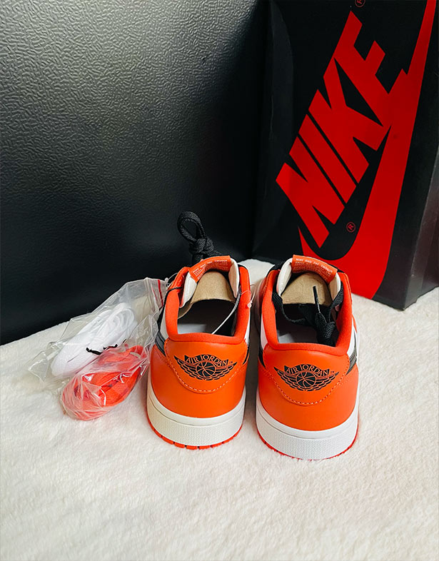 Nike Air Jordan 1 Low OG “Starfish” (w) CZ0775-801