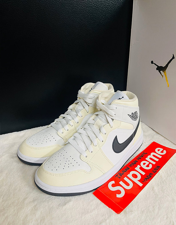 Nike Air Jordan 1 Mid “Coconut Milk” (w) BQ6472-121