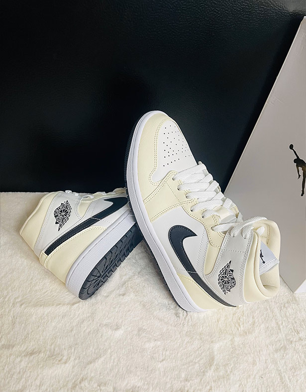 Nike Air Jordan 1 Mid “Coconut Milk” (w) BQ6472-121