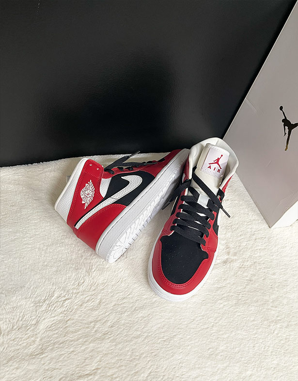 Nike Air Jordan 1 Mid “Gym Red Black” (w) BQ6472-601