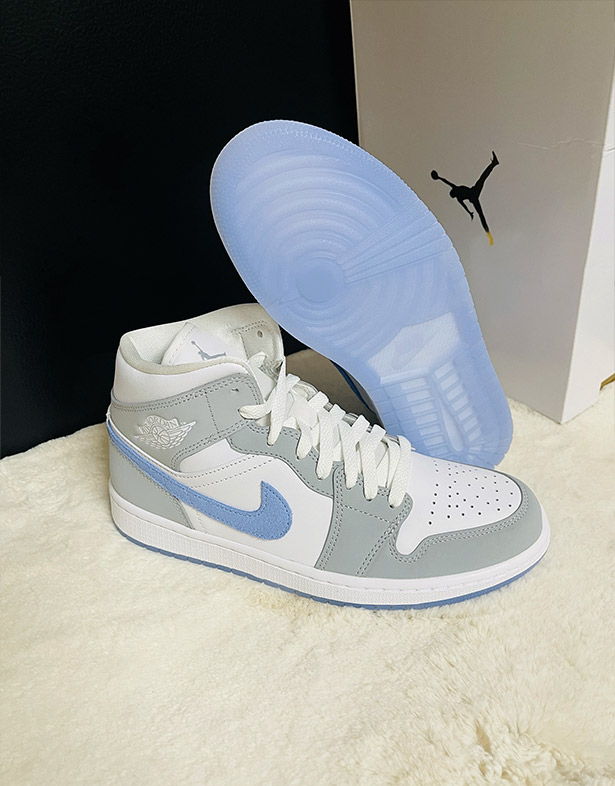 Nike Air Jordan 1 Mid “Wolf Grey Aluminum” (w) BQ6472-105