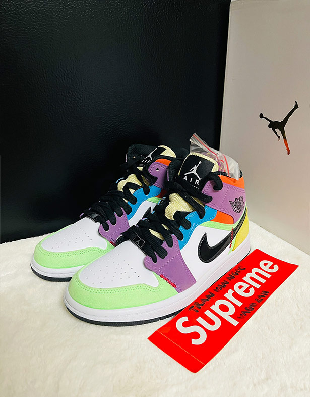 Nike Air Jordan 1 Mid SE “Lightbulb” (w) CW1140-100
