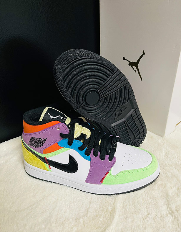 Nike Air Jordan 1 Mid SE “Lightbulb” (w) CW1140-100