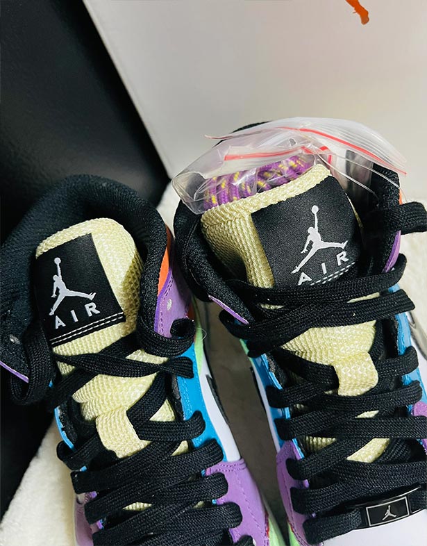 Nike Air Jordan 1 Mid SE “Lightbulb” (w) CW1140-100