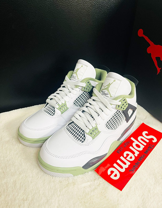 Nike Air Jordan 4 Retro “Seafoam” (w) AQ9129-103