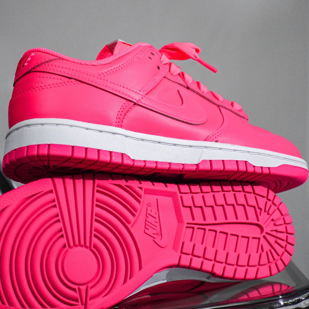 Nike Dunk Low WMNS Hyper Pink DZ5196-600