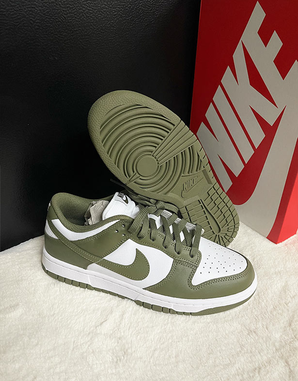 Nike Dunk Low “Medium Olive” (w) DD1503-120