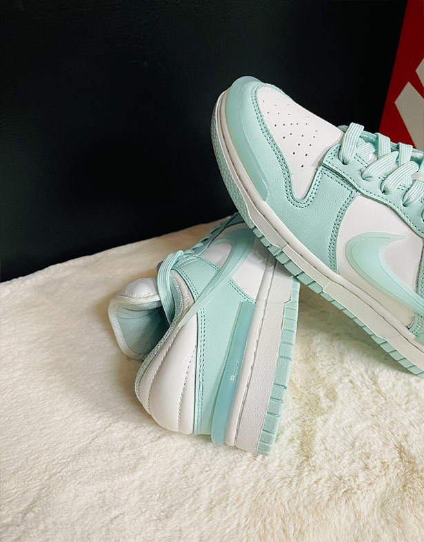 Nike Dunk Low Twist “Jade Ice” (w) DZ2794-101